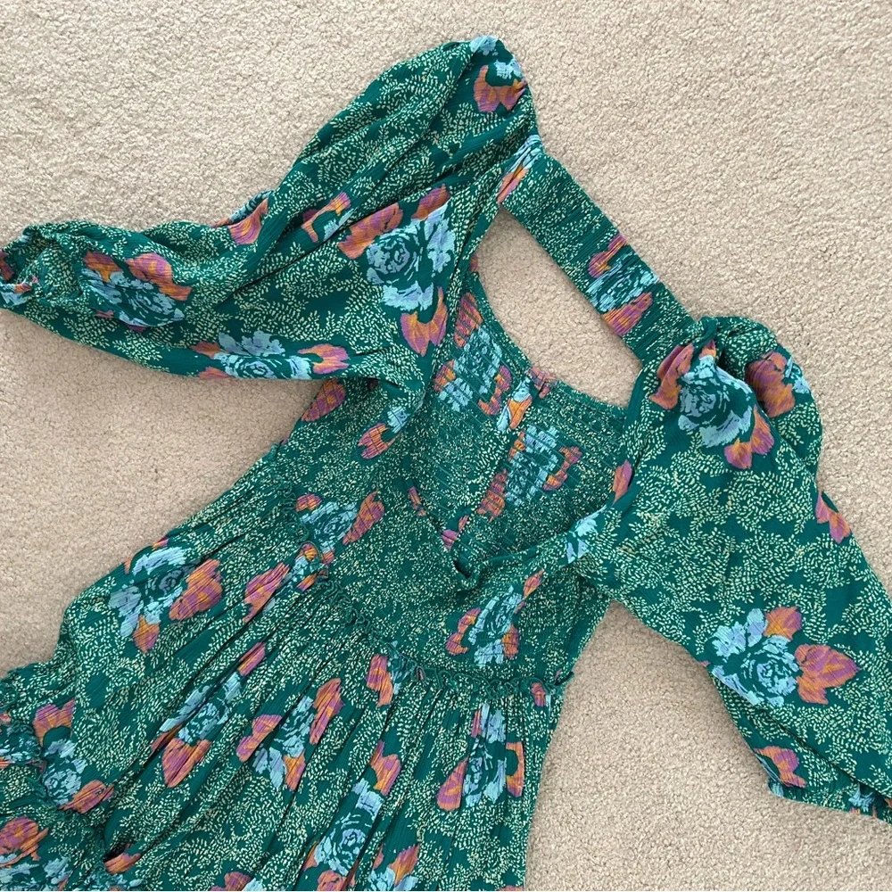 Colorful Patterned Dress - Picture 3 of 4